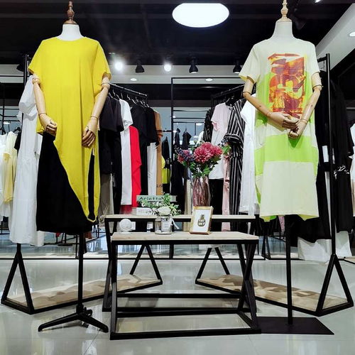 女裝拼接服飾廠家報(bào)價指南